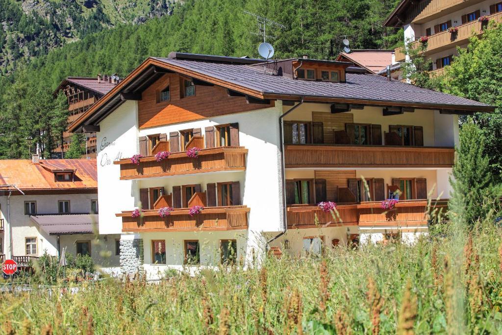 Garni Des Alpes Hotel Solda Eksteriør billede